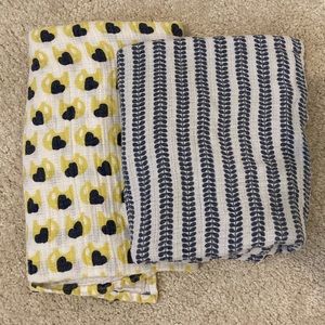 Aden and anais muslin swaddles